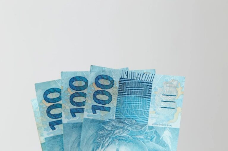 kiedy-pracownikowi-nalezy-sie-odprawa-zeitarbeitsfirma-oppeln-polen